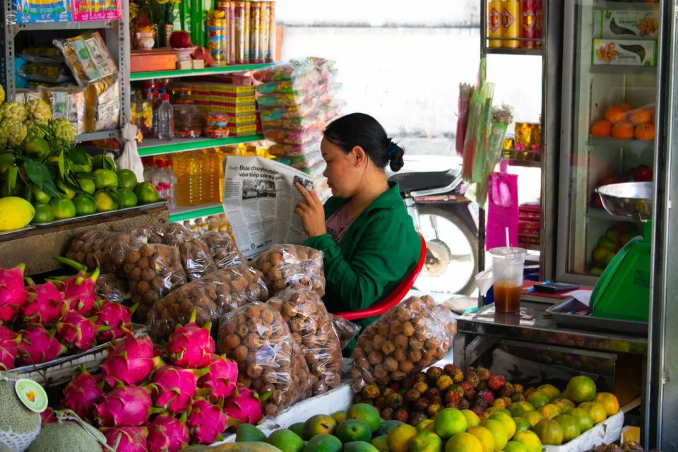 Rau cải tươi nhập sáng nay — sau khi sơ chế